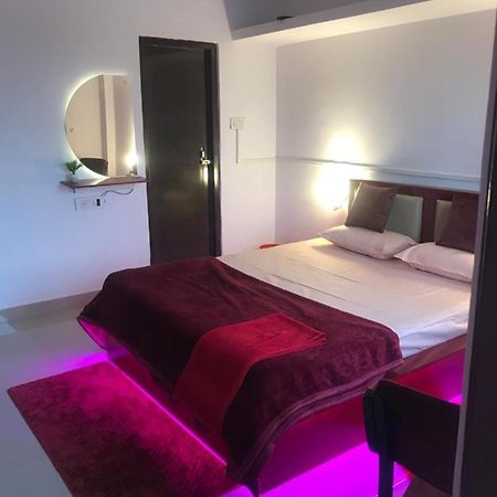 Casa Felice Luxury Aparthotel Jorhāt Екстериор снимка