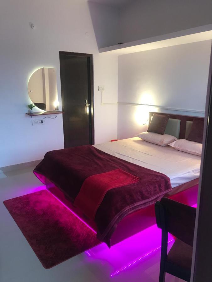 Casa Felice Luxury Aparthotel Jorhāt Екстериор снимка